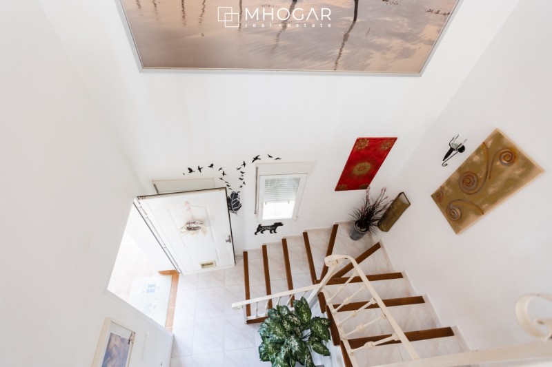 Calpe- ¡Casa adosada muy acogedora y con magníficas vistas, nueva a la venta!